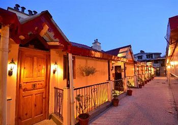 Himalaya Hotel 2*