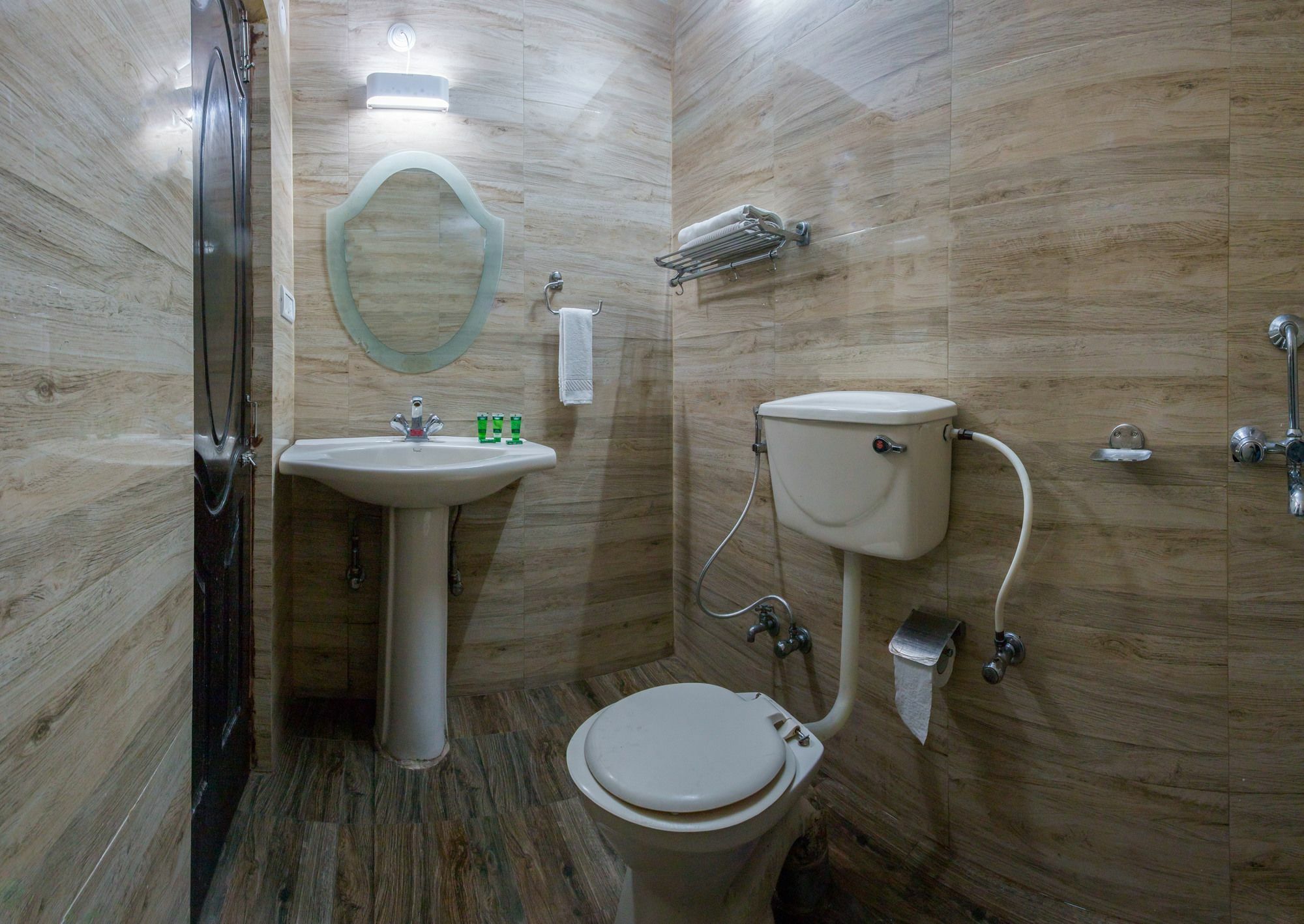 Hotel Himalaya 2*
